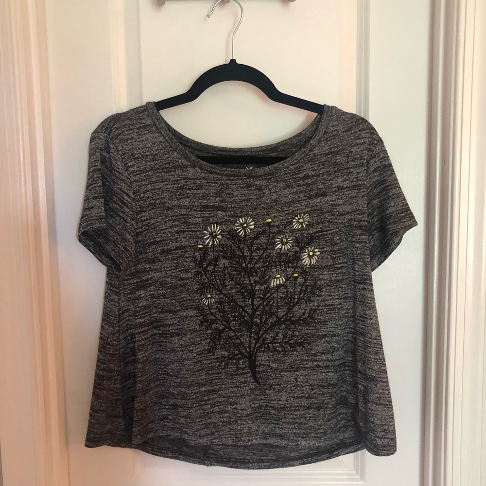 American Eagle Cropped Grey T-Shirt